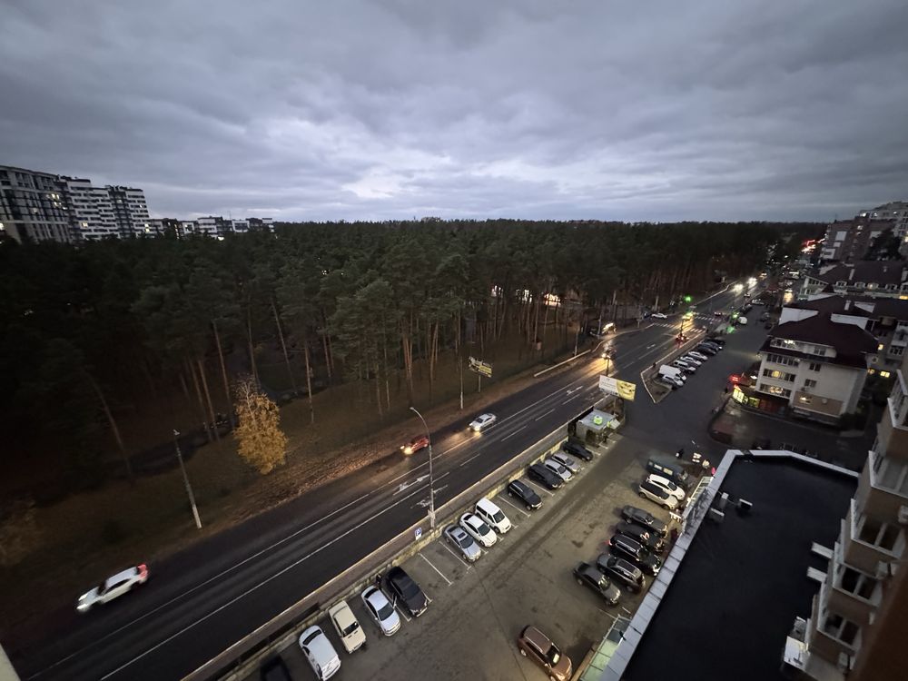 Здається 2к 51 м2, біля центрального парку