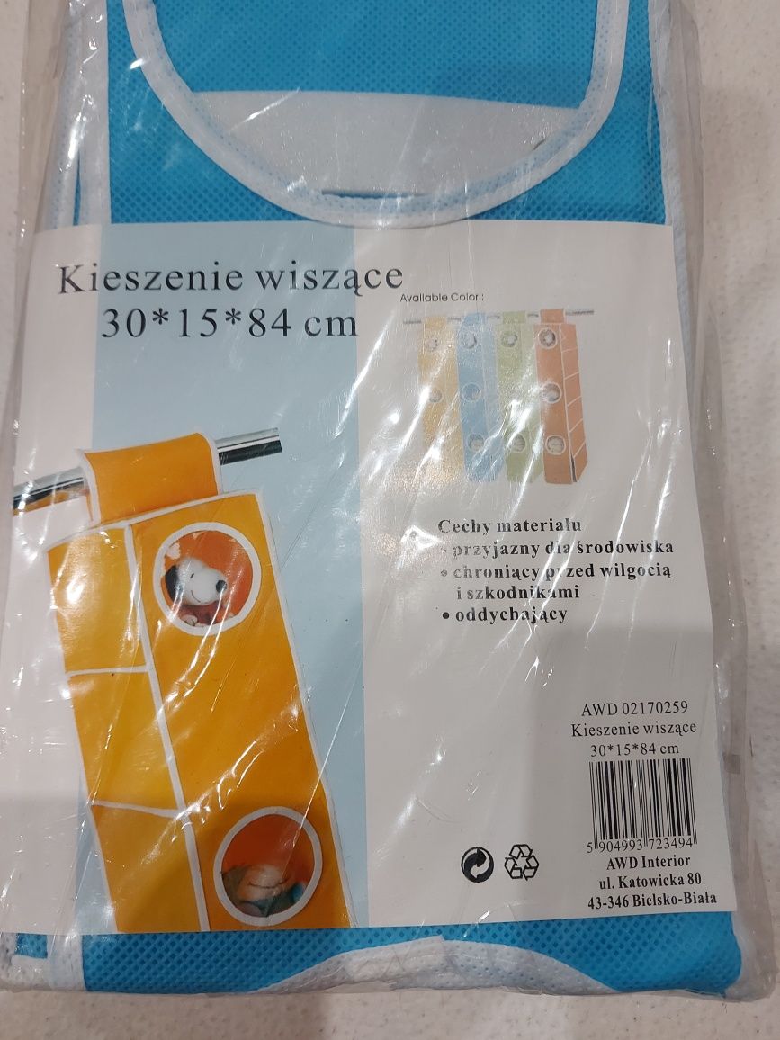 Kieszenie wiszące