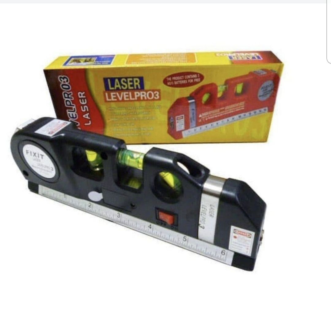 Лазерний рівень з вбудованою розеткою FIXIT Lavel Pro3 4в1