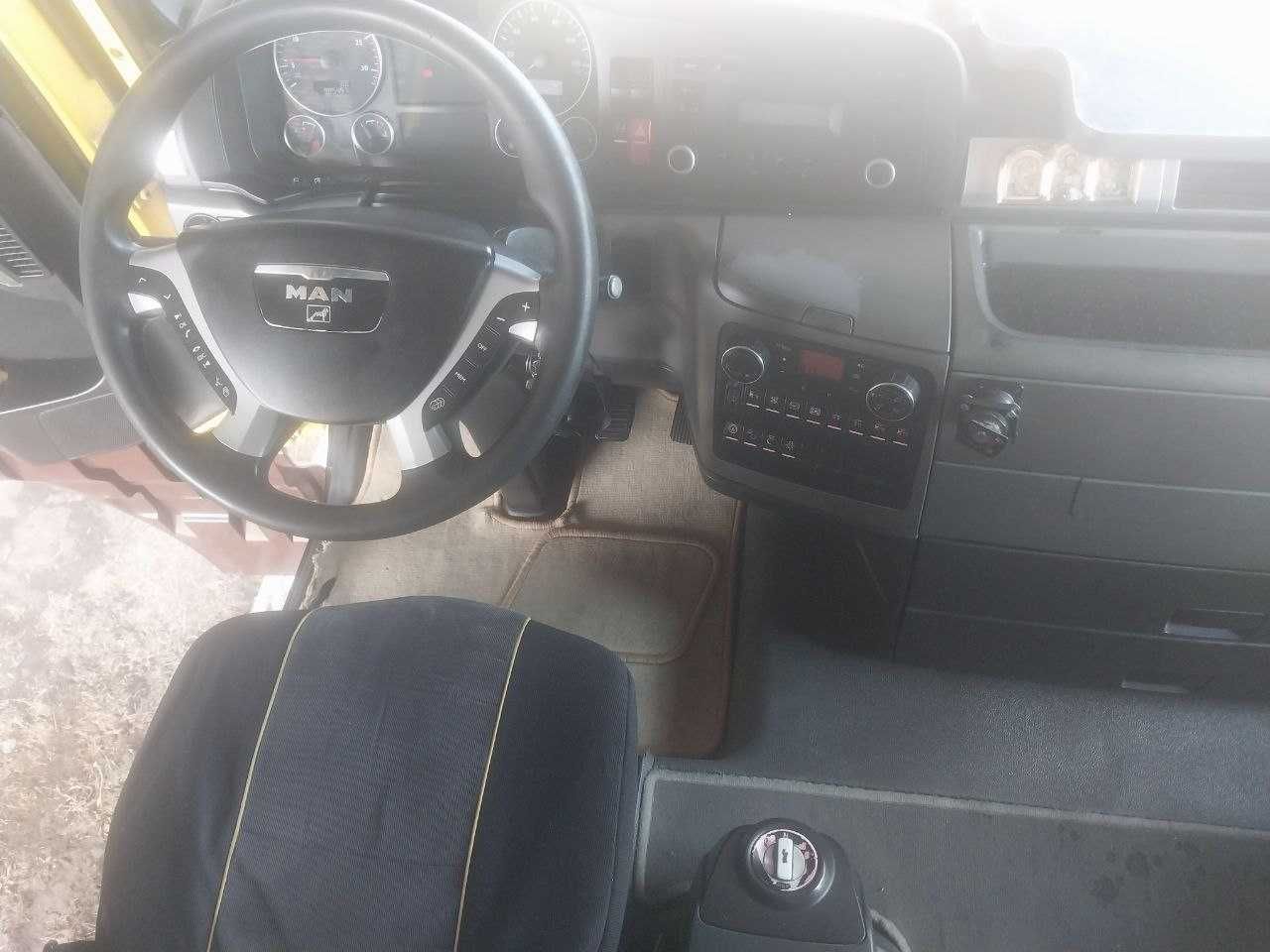 Вантажівка MAN TGX 2009