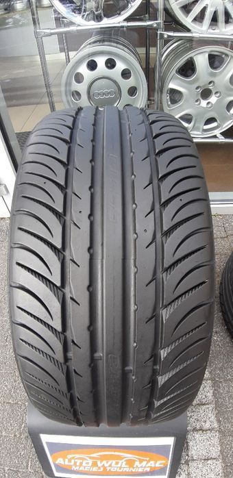 215/40R17 87W Kumho ECSTA SPT KOMPLET Wietrzenie Mag Bardzo ładne