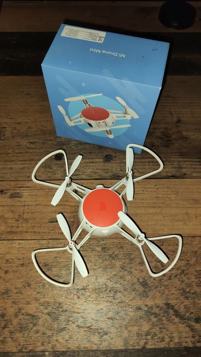Dron Xiaomi Mi drone mini
