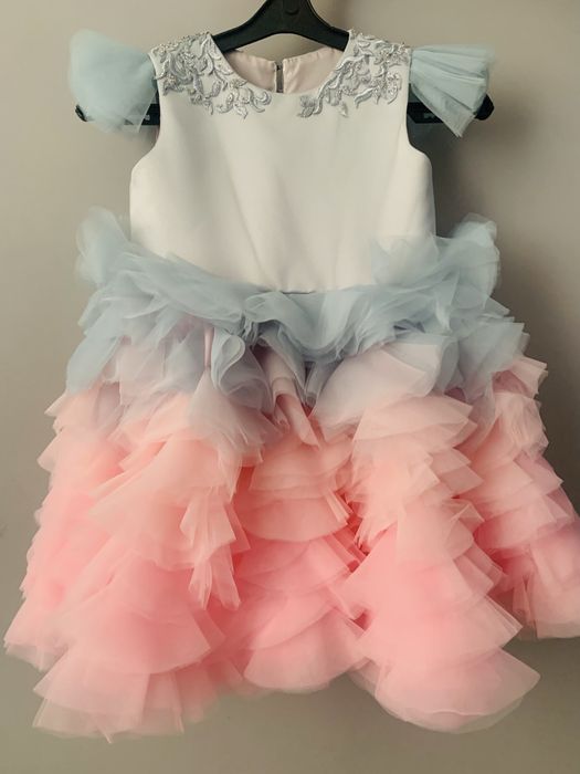 Святкова сукня для дівчинки 110-116