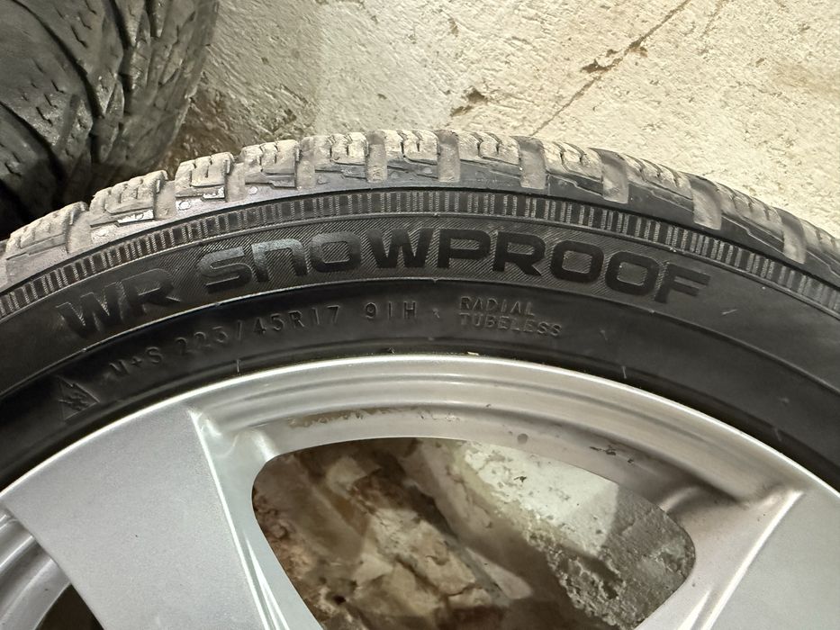 Комплект зимова резина R17 на дисках