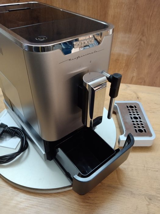 Ekspres do kawy SENCOR SES8010CH