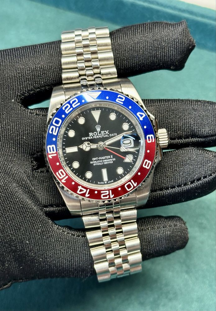 Rolex GMT Pepsi