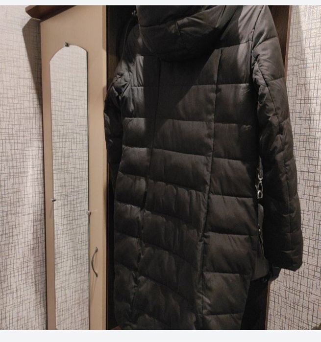 Продам женский дутик пальто,размер 46-48,цена 500гривен