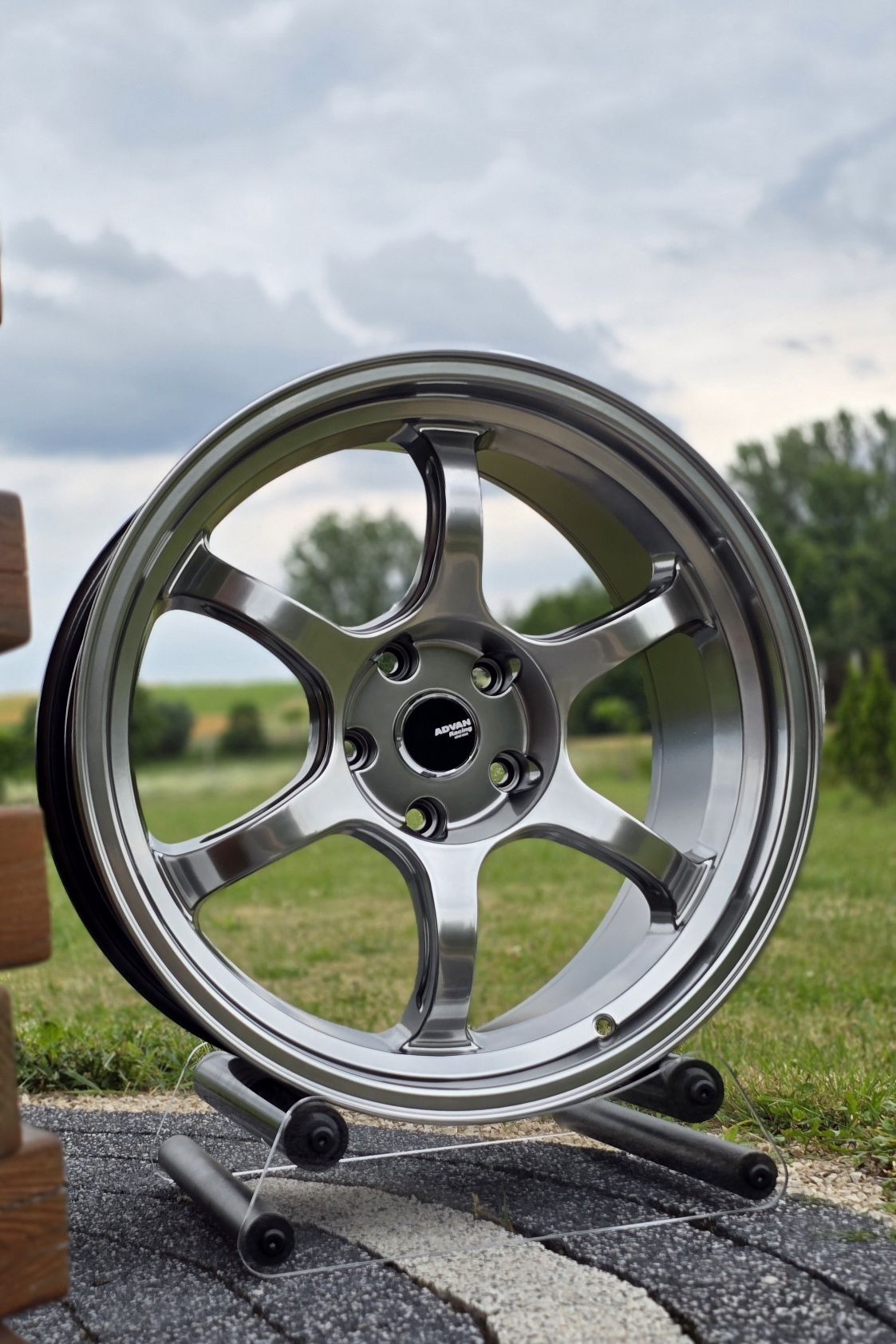 Felgi R18 5x114.3 9.5j Advan Racing Mazda Nissan Lexus Toyota Drift