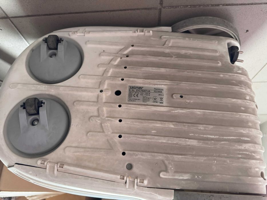 Пилосос миючий ZELMER ZVC762STUA (VC 7920.0 ST)