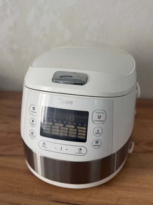 Продам Мультиварку Philips