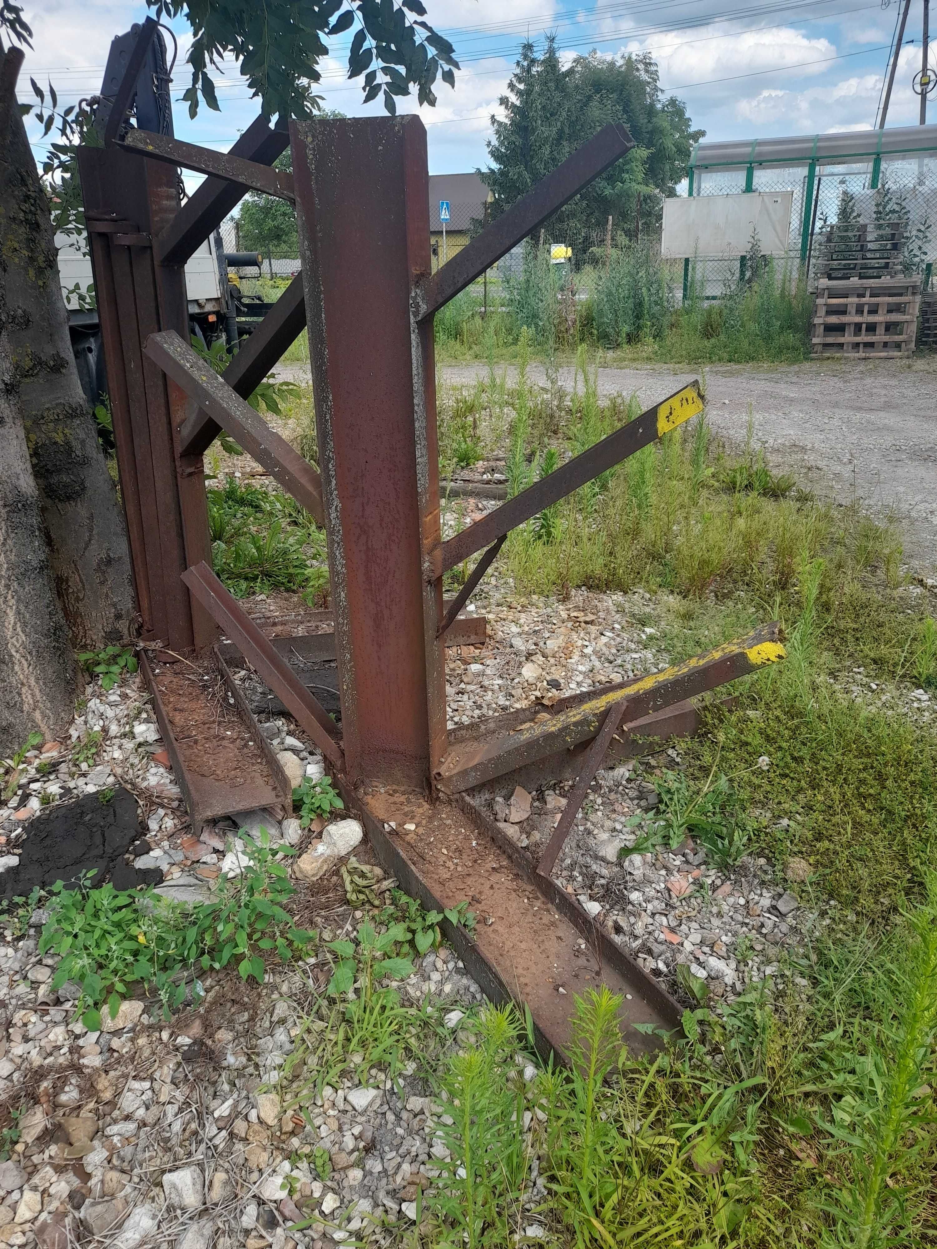 Stojaki na metale budowlane 4 szt