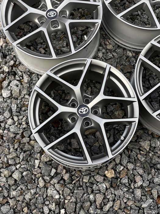 Диски Borbet R18 5.114.3 ET40 Тойота Рав 4 Мазда СХ5 Нісан Кіа Хюндай