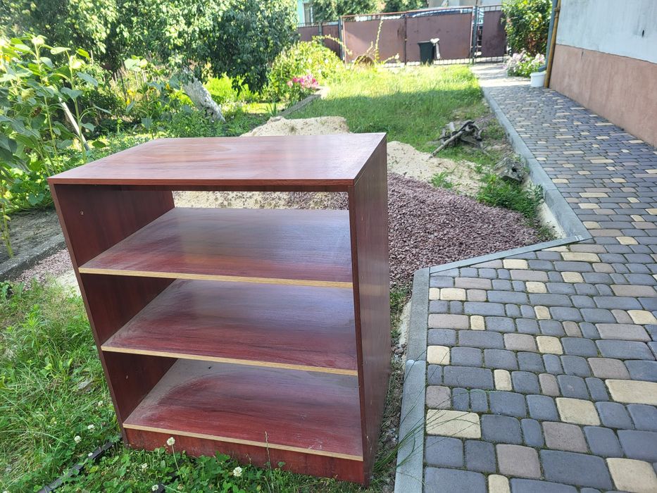 Меблі, полиця,торг вітрини, шкафчики