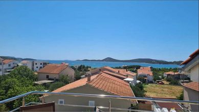 = Apartament Wynajem CHORWACJA Dalmacja = Noclegi WIDOK Vodice =