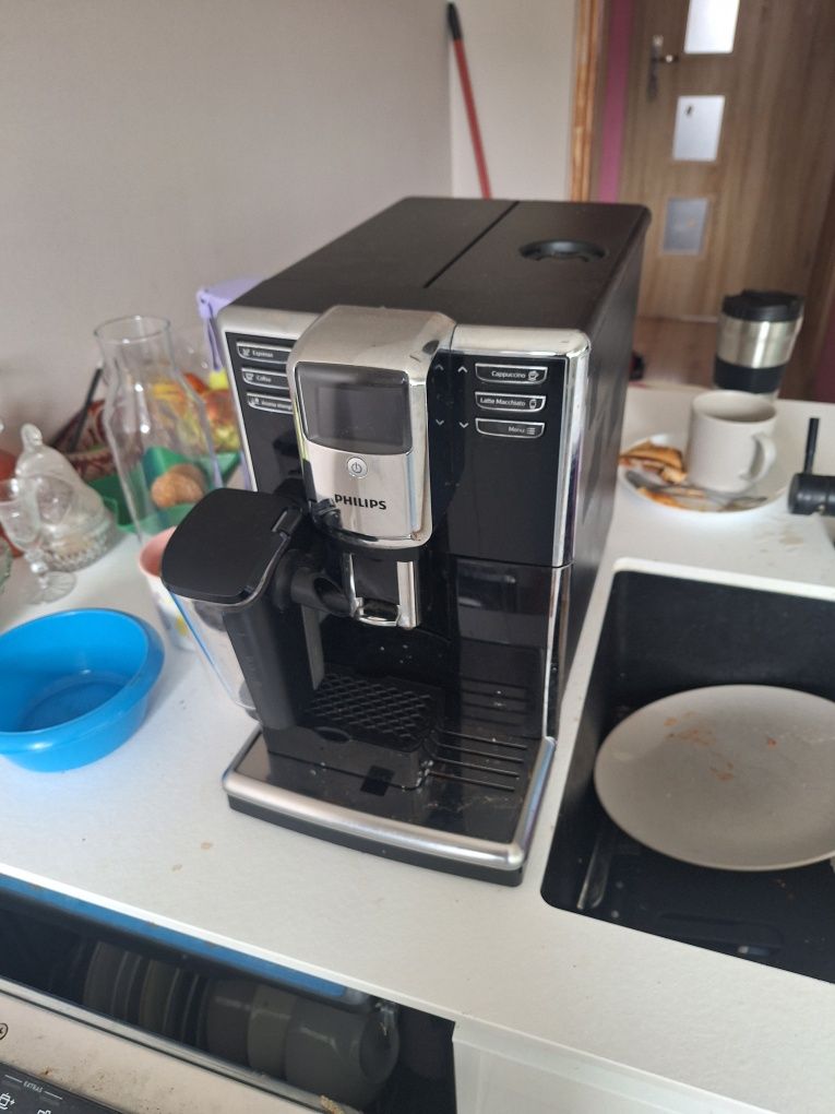 Ekspres do kawy philips lattego