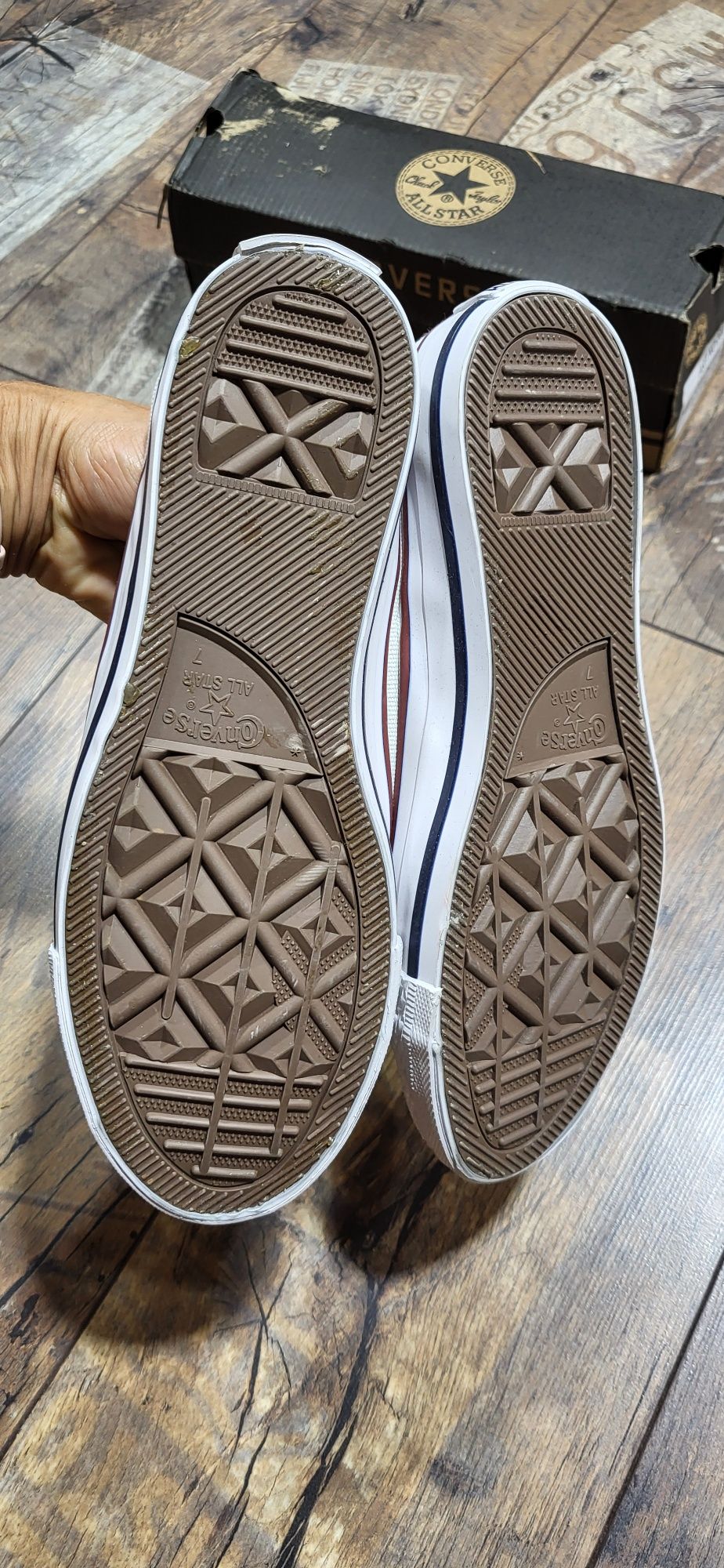Converse białe trampki damskie unisex klasyk 40