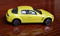 Моделька авто Mazda RX-8 (Realtoy), маштаб 1:58