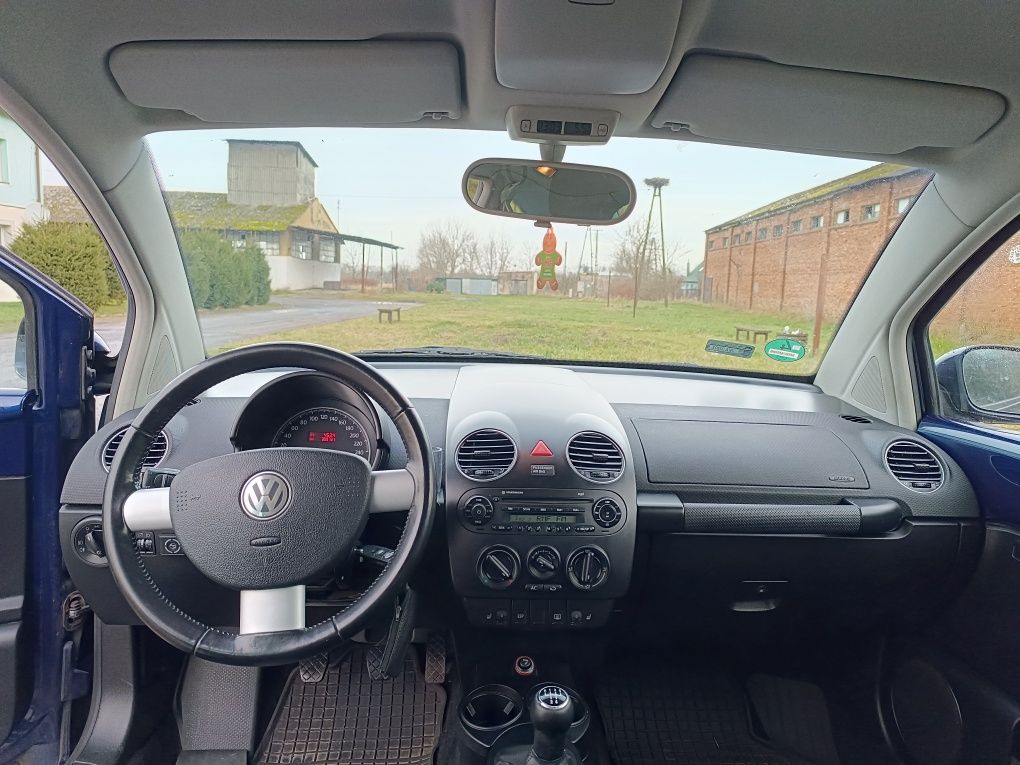 Volkswagen New Beetle 1.6 MPI 102km + LPG