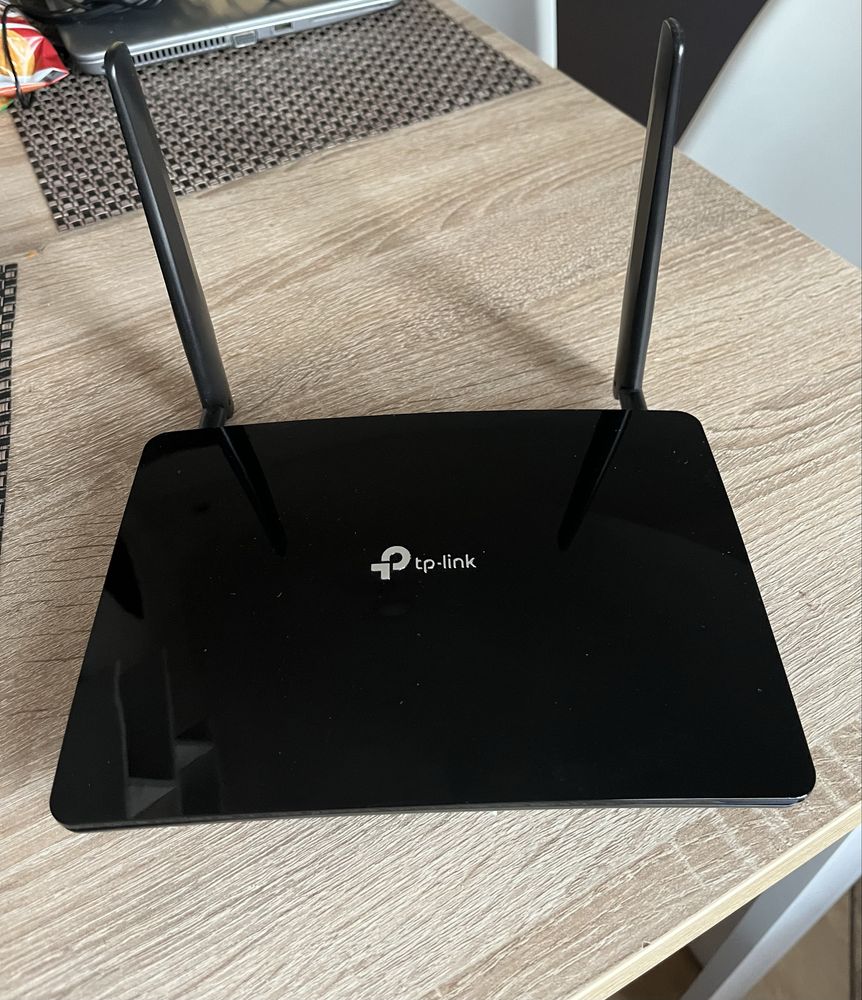 Router TP LINK archer  MR500