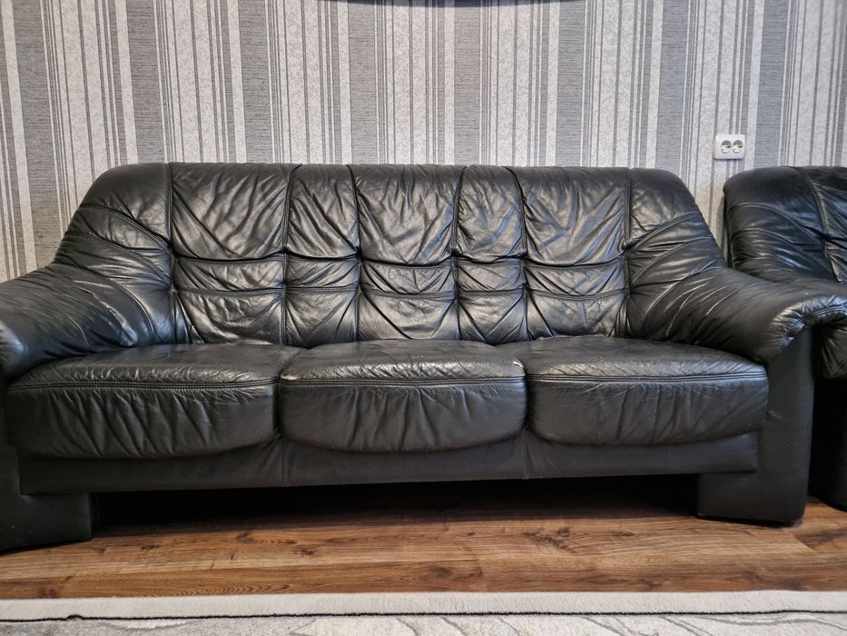 Продам шкіряний диван, комплект 3 шт