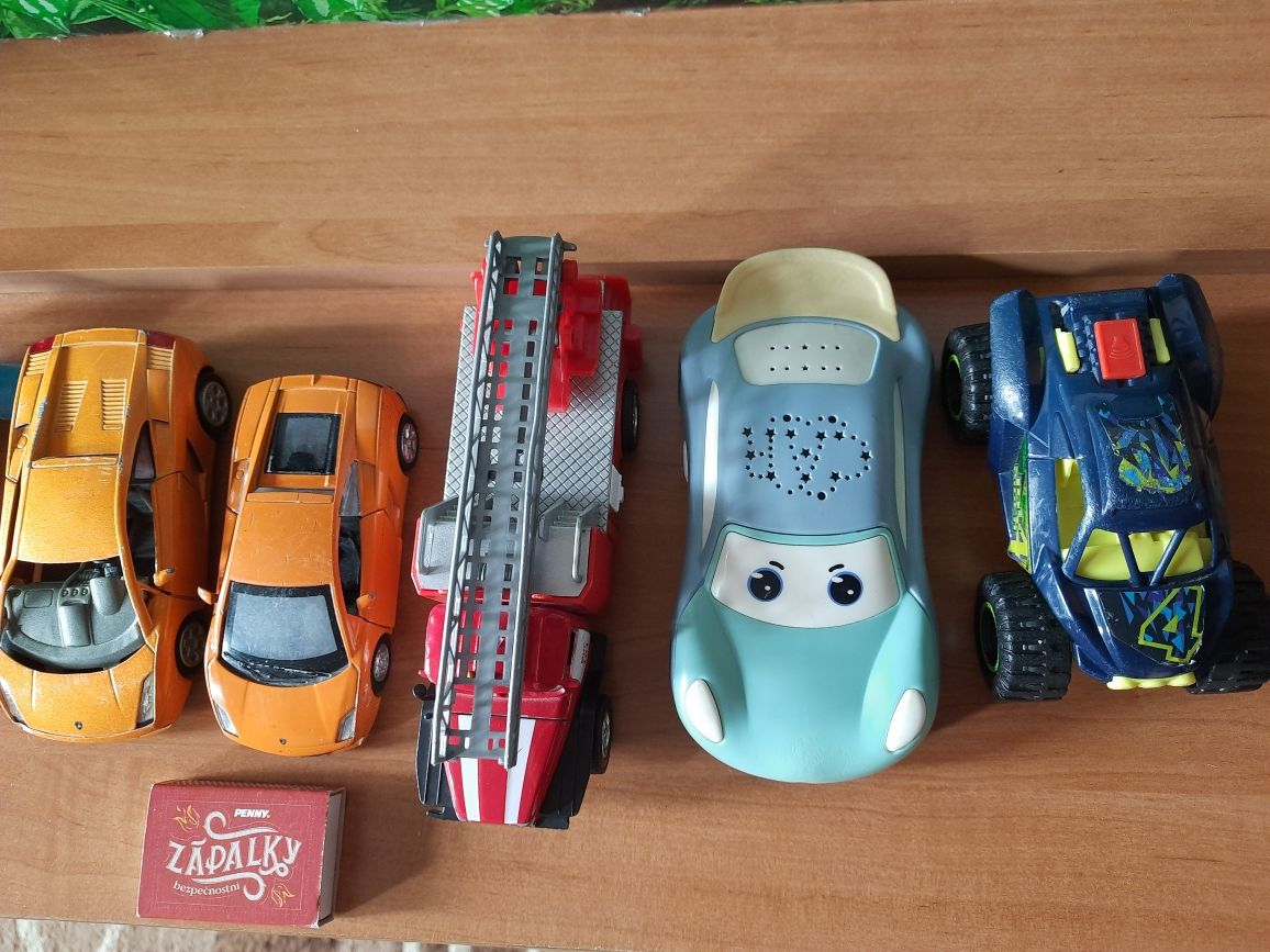Пакет машинок для мальчика, игрушечные машинки