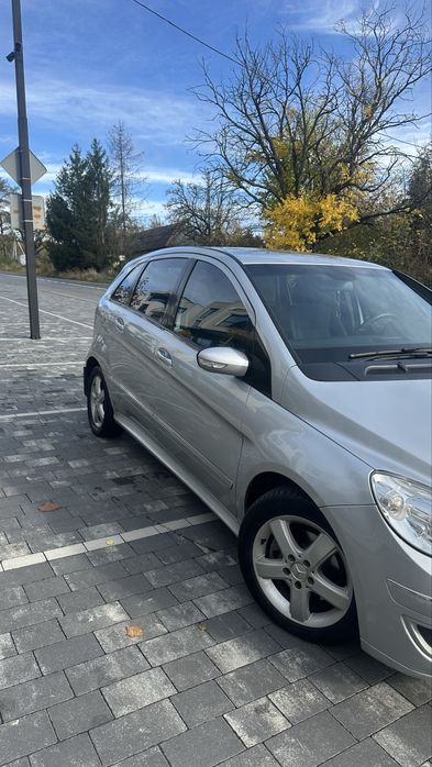 Mercedes benz b 200