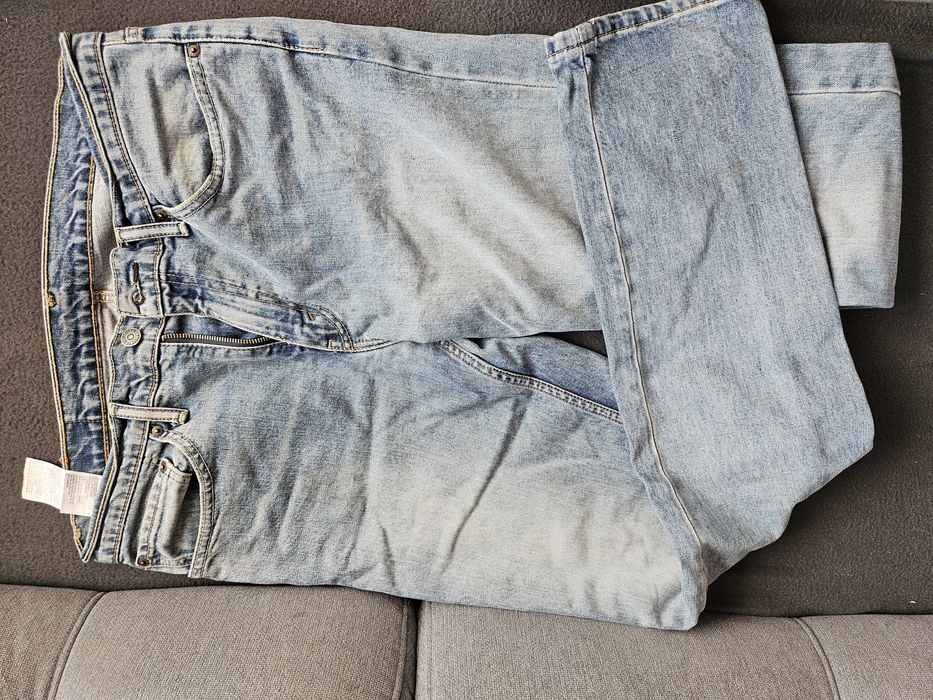 Męskie spodnie Levi’s 511 – rozmiar W34 L34, klasyczny denim