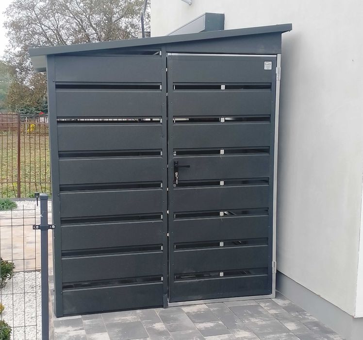 Wiata śmietnikowa panelowa  2,5m x 2,5m