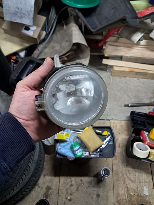 Противотуманна фара