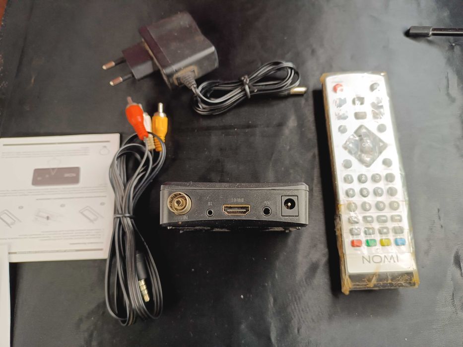 Продам TV Цифровой ресивер TV-Tuner Nomi T201