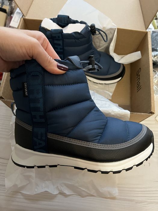 The North Face  детские зимние ботинки 35 размер 22 см