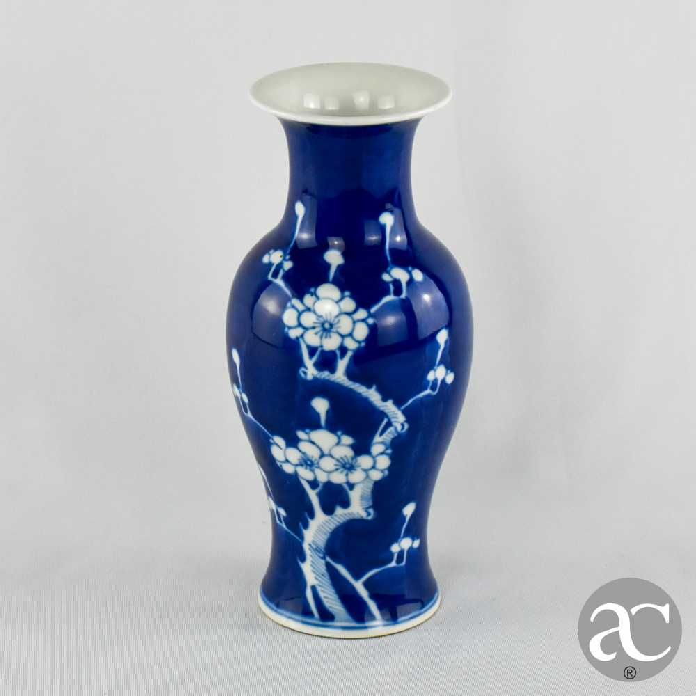 Jarra Porcelana China, Azul-Cobalto, Decoração Flor de Amendoeira nº 2