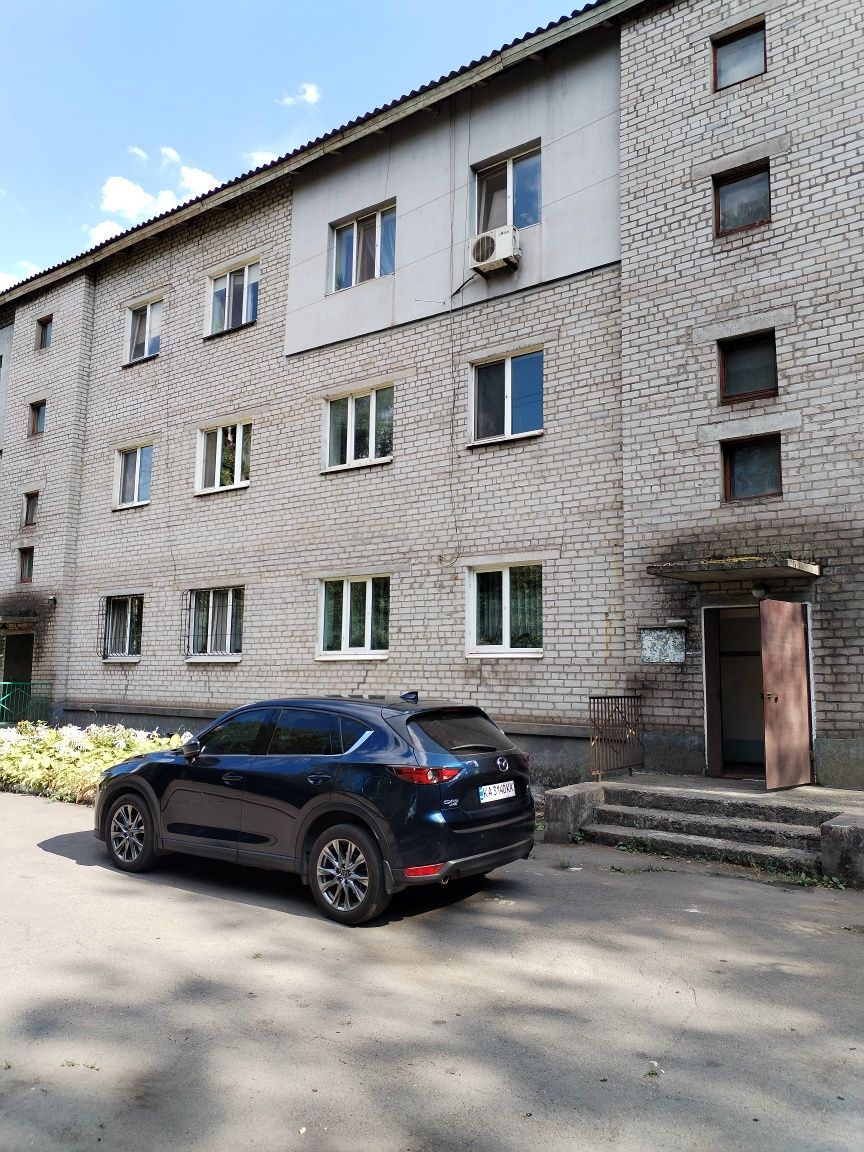 продам 3 кімнатну  квартиру на Югокі з автономним опаленням