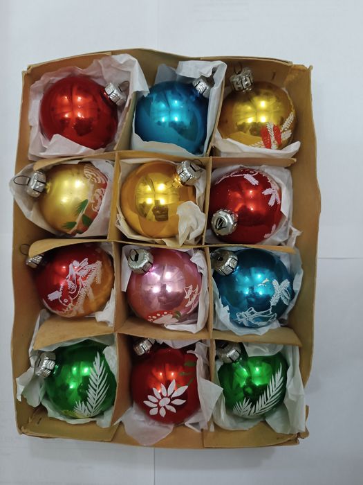 Новогодние ёлочные игрушки ГДР  периода СССР наборы шары