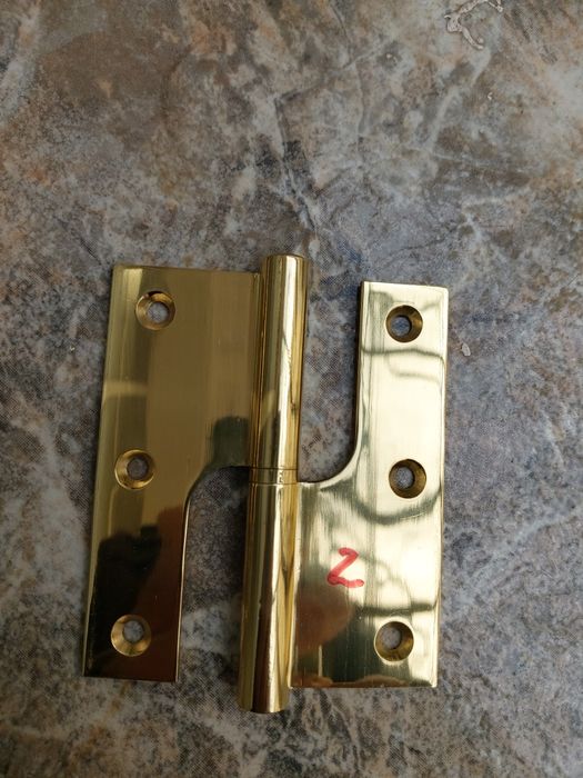 Vendo várias dobradiças