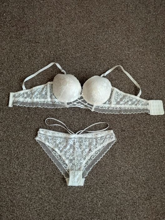 Комплект нижнего белья