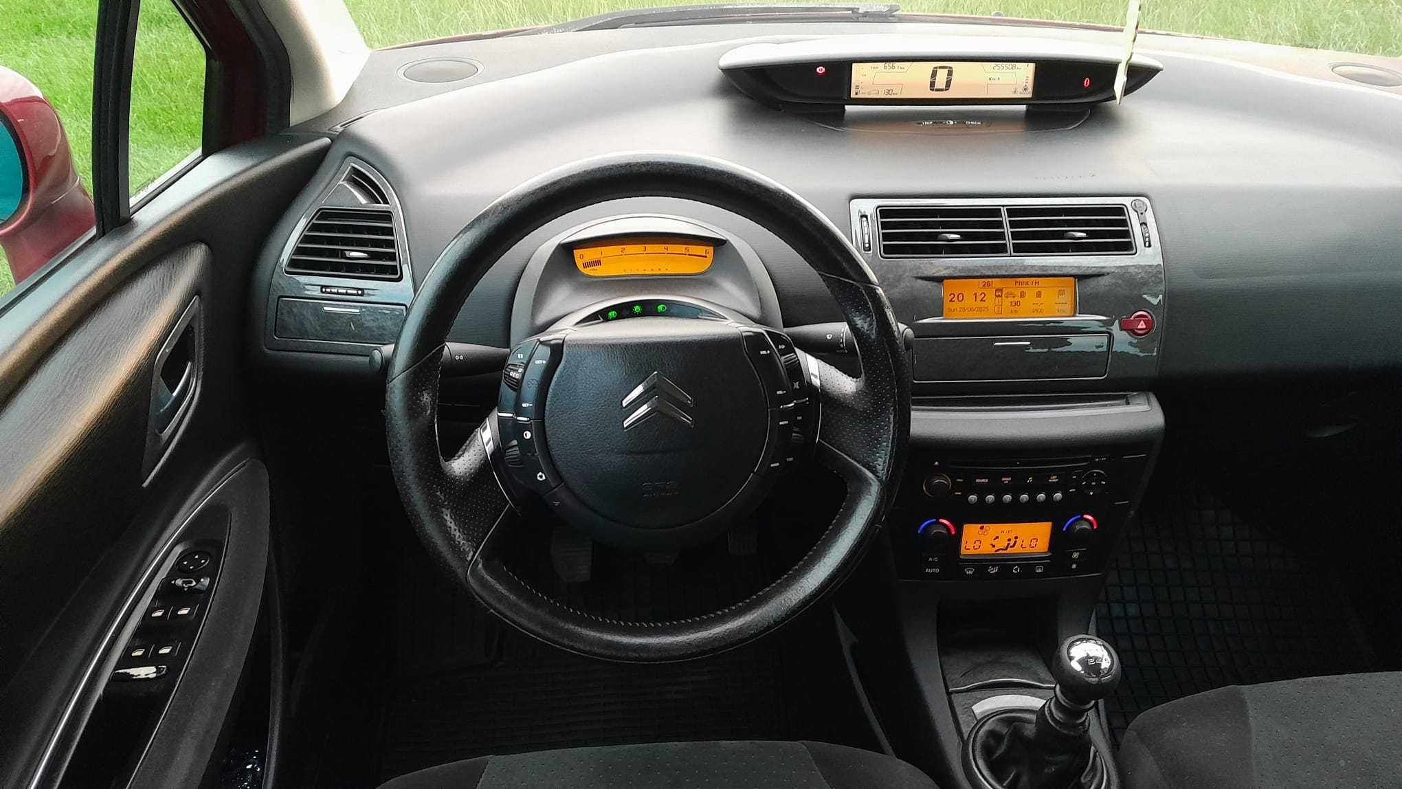 Citroën C4 Exclusive/2.0 HDI/KLIMA/Hak/PDC/XENON/Tempomat!