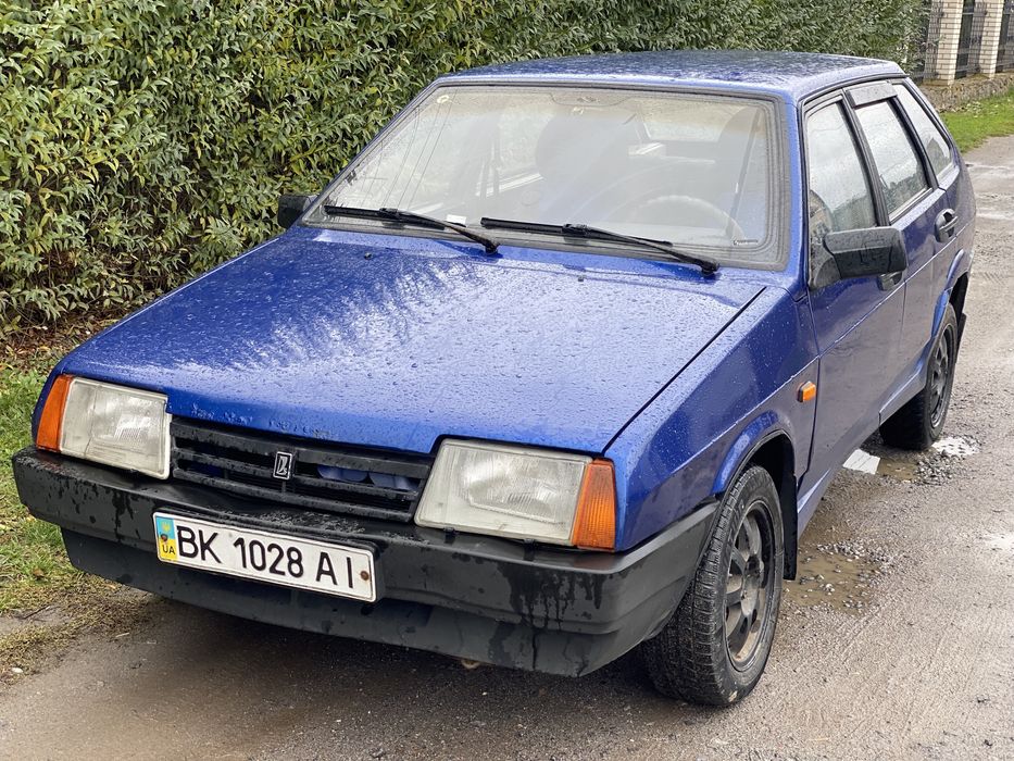 Продам ВАЗ 2109 2002 рік 1.5 бензин на бойовому ходу