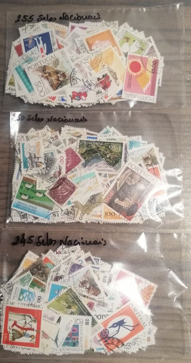 Lotes de 245, 250 e 255 selos Nacionais