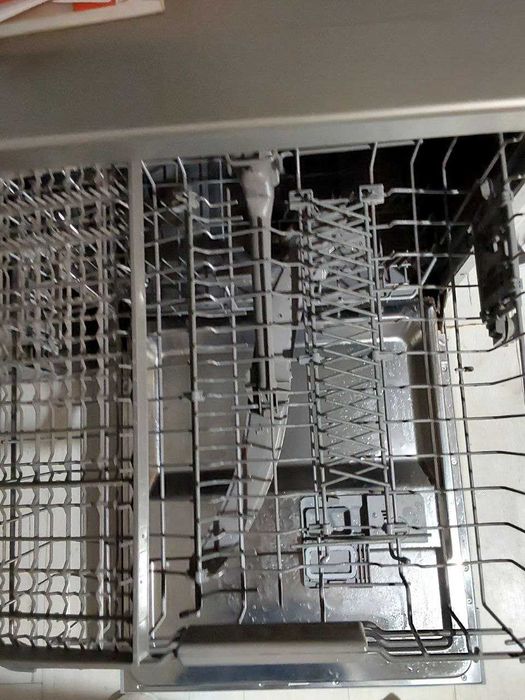 Máquina de lavar loiça inox em perfeito estado de 2 pisos