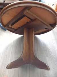 Drewniany stół okrągły, rozkładany