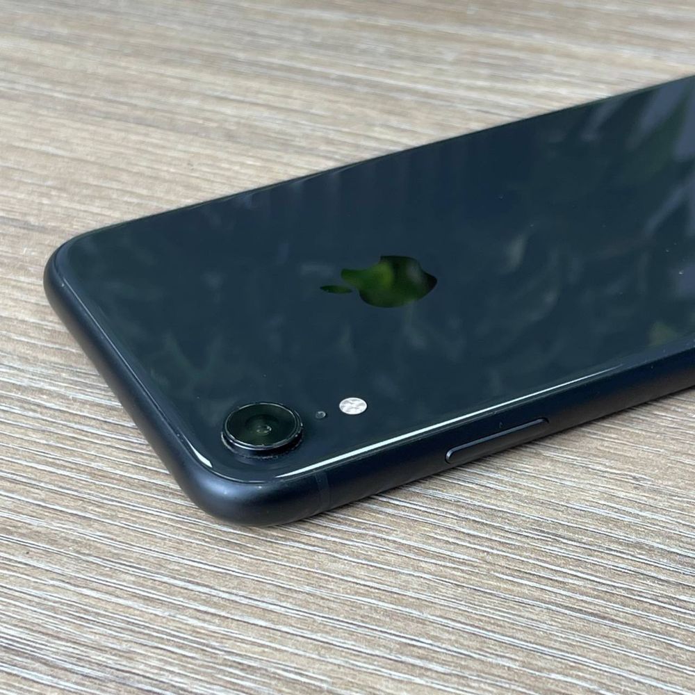 Iphone xr 64 black