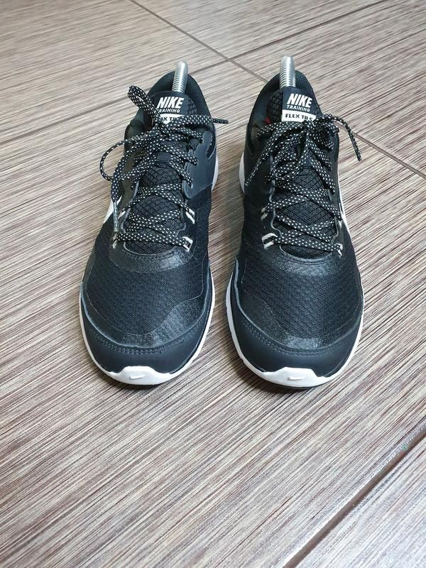Легкі зручні кросівки Nike Flex