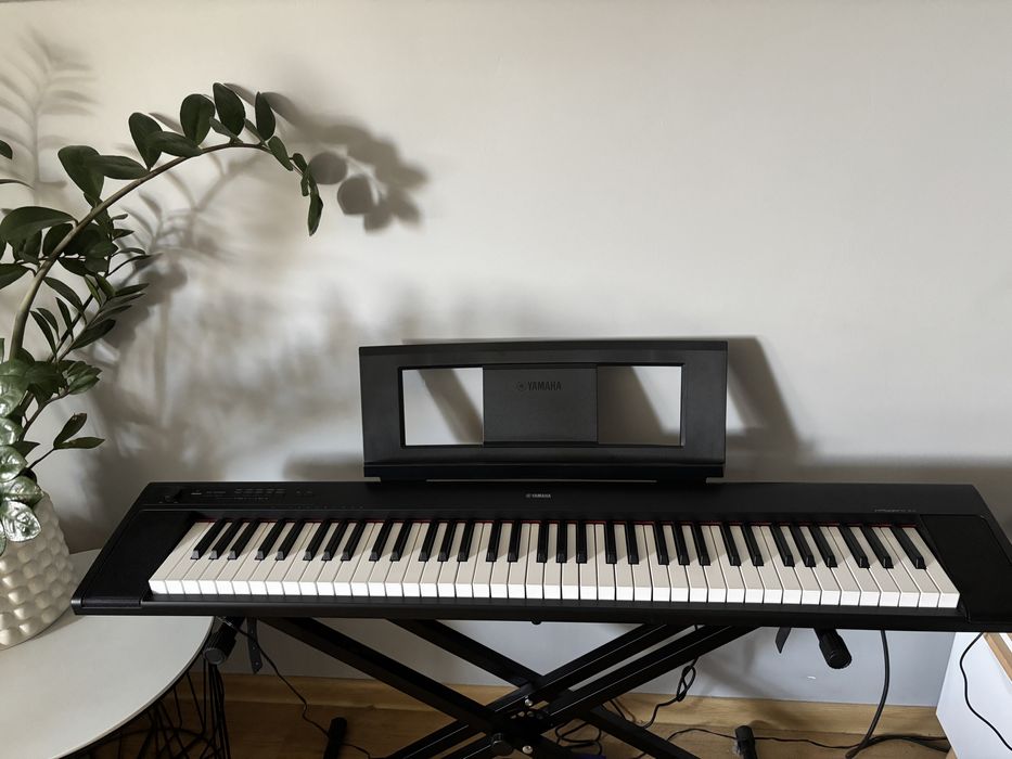Keyboard yamaha piaggero np-32 bl