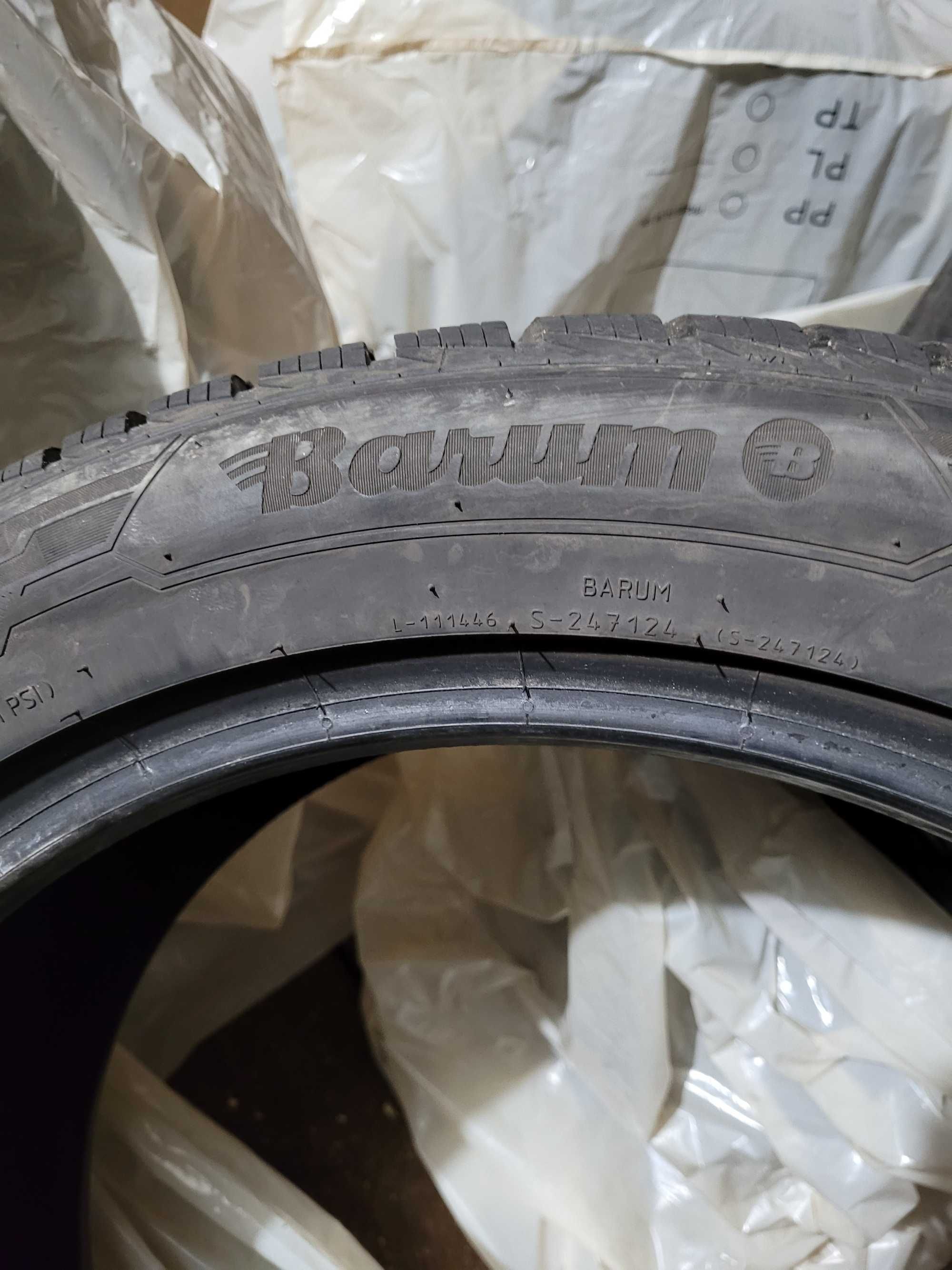 Opony zimowe 235/50 R19