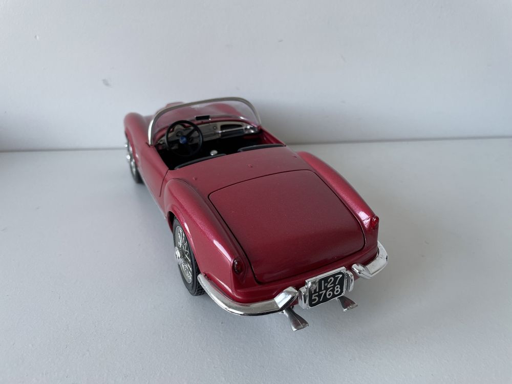 55. Model Lancia Aurelia B24 Spider 1:18 BBurago Burago (nie maisto)