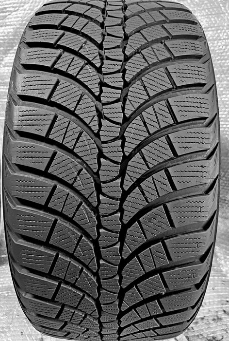 Шини Б/в 255.35.19 пара Kumho