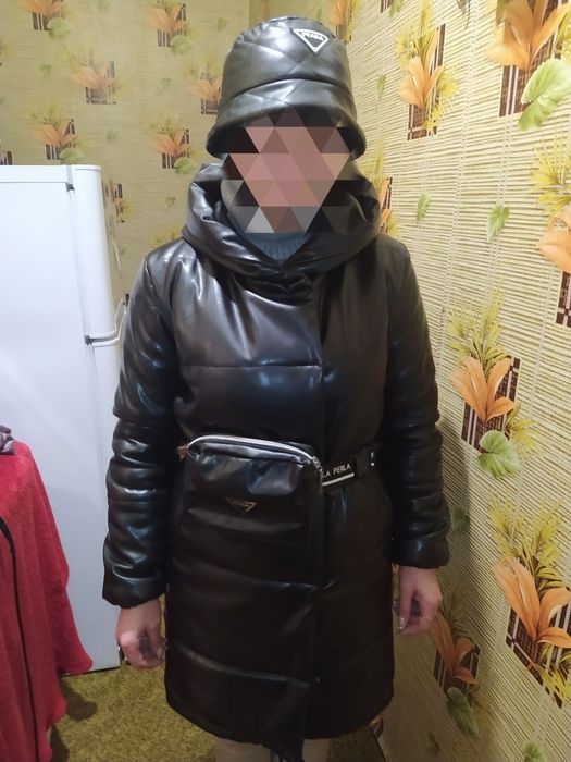Женский, зимний комплект.