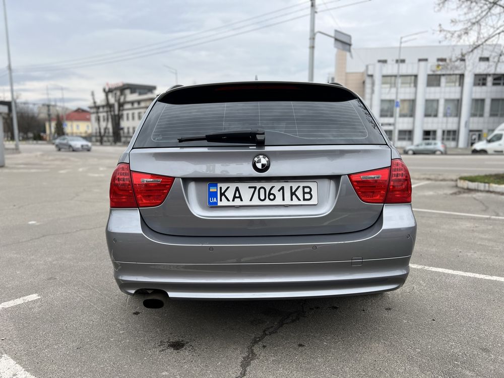 Продам BMW e91 318i 2.0L