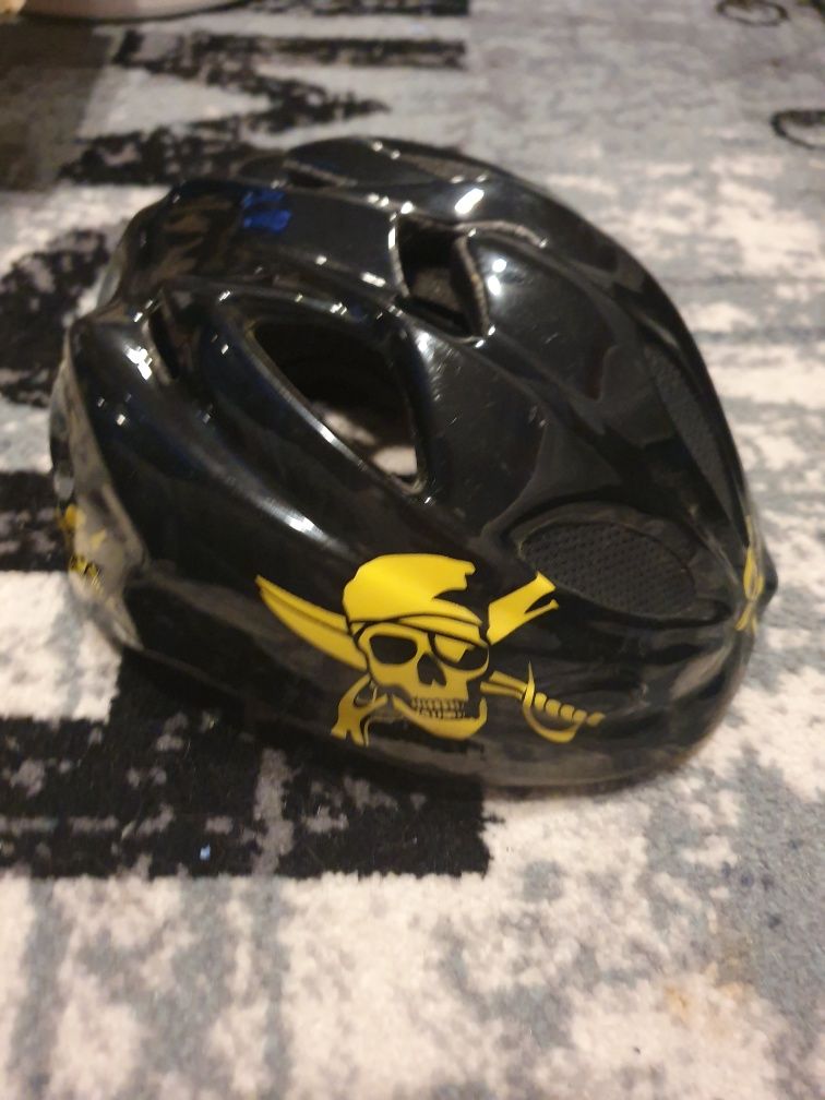 Kask rowerowy dla dziecka 15x16cm